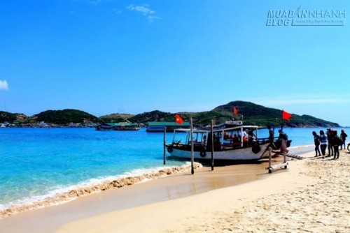 Phong cảnh ngoạn mục trên cung đường ven biển Ninh Thuận