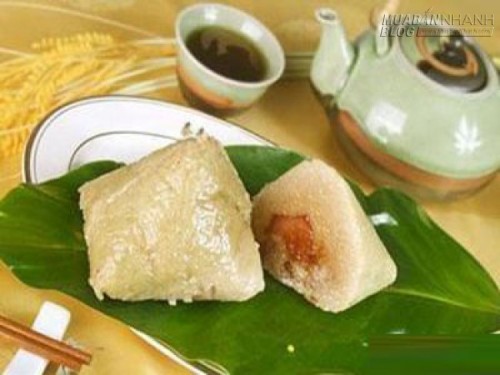 Những người cấm ăn bánh chưng ngày tết