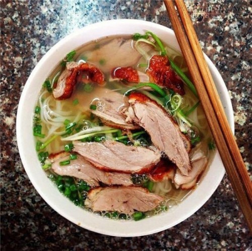 Quên lối về với thiên đường ẩm thực Lò Đúc