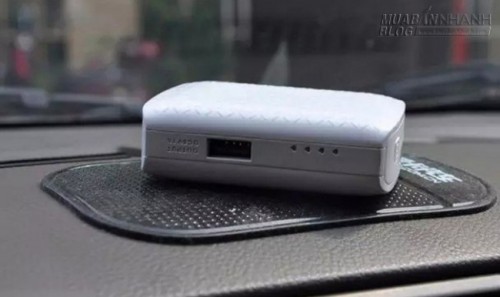 6 món đồ sẽ trở thành bom hẹn giờ nếu để nó trong xe ô tô
