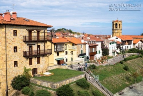 Những thành phố màu sắc ở xứ Basque
