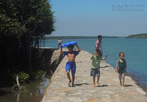 Mùa hè đi trốn nắng ở xã đảo Thạnh An