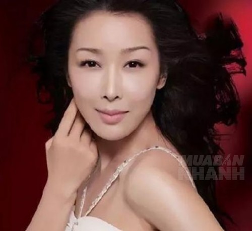 Phụ nữ khắc phu nhất định có 1 trong 6 điểm tướng mạo này.