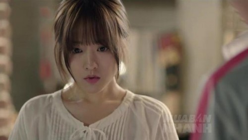 C&aacute;ch h&agrave;nh xử đ&aacute;ng kh&acirc;m phục của &ocirc;ng chồng thương mẹ hết mực nhưng v&igrave; thấy vợ chịu khổ vẫn nhất quyết dắt tay vợ bỏ đi l&uacute;c nửa đ&ecirc;m