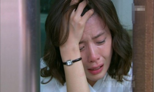 Cứ mỗi lần t&ocirc;i định ly h&ocirc;n chồng liệt l&agrave; mẹ chồng lại cho t&ocirc;i nửa tỷ, sau 3 lần b&agrave; đồng &yacute; cho t&ocirc;i ra khỏi nh&agrave; v&agrave; sự thật ph&iacute;a sau