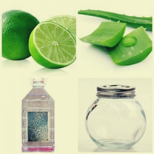 Mụn ẩn, mụn li ti cũng bay hết nhờ lọ nước ti&ecirc;n dược n&agrave;y