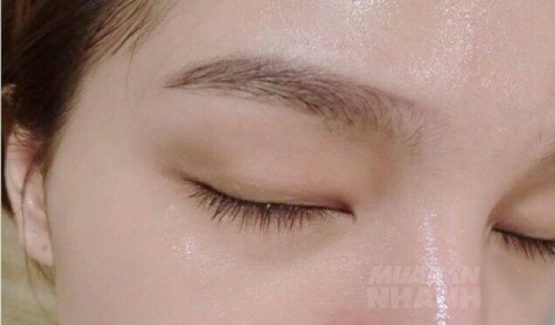 Phụ nữ n&agrave;o c&oacute; 2 lọ thần dược n&agrave;y trong nh&agrave; th&igrave; x&aacute;c định cả đời trẻ đẹp kh&ocirc;ng cần mua mỹ phẩm l&agrave;m g&igrave; cho tốn tiền