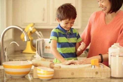 22 kỹ năng sống mẹ phải dạy con từ nhỏ để trẻ lớn lên gặt hái nhiều thành công
