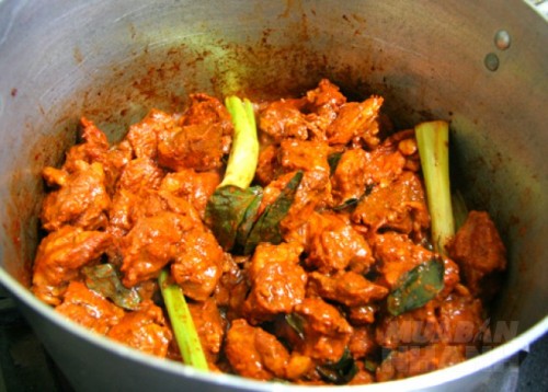 Cách nấu hủ tiếu, bánh mì bò kho