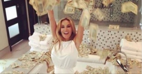 Top 5 con gi&aacute;p phải tự th&acirc;n lập nghiệp nhưng th&agrave;nh c&ocirc;ng tột đỉnh kh&ocirc;ng ai s&aacute;nh bằng