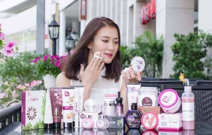 Chính sách đổi trả và hoàn tiền mỹ phẩm M'white