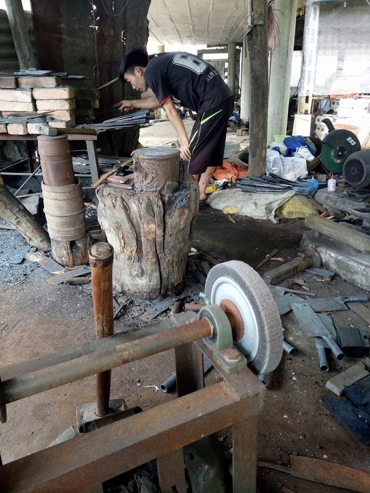 Cơ sở sản xuất dao Phúc Sen Cao Bằng