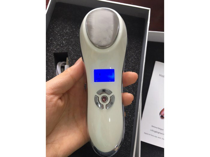 Sử dụng máy massage chăm sóc da nóng lạnh KNL-15 sao cho đúng cách nhất