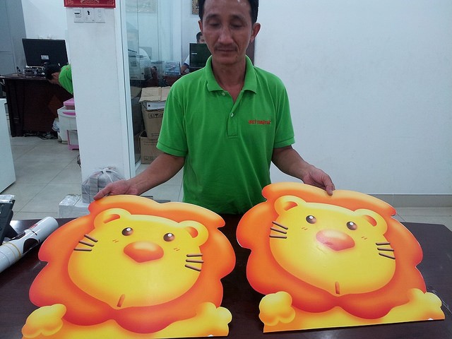 In PP cán format trang trí trường mẫu giáo