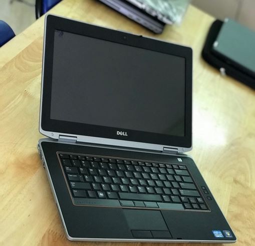 laptop gọn nhẹ