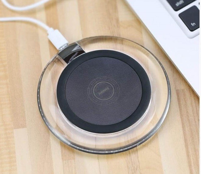 4 điều cần biết về sạc không dây cho Iphone.