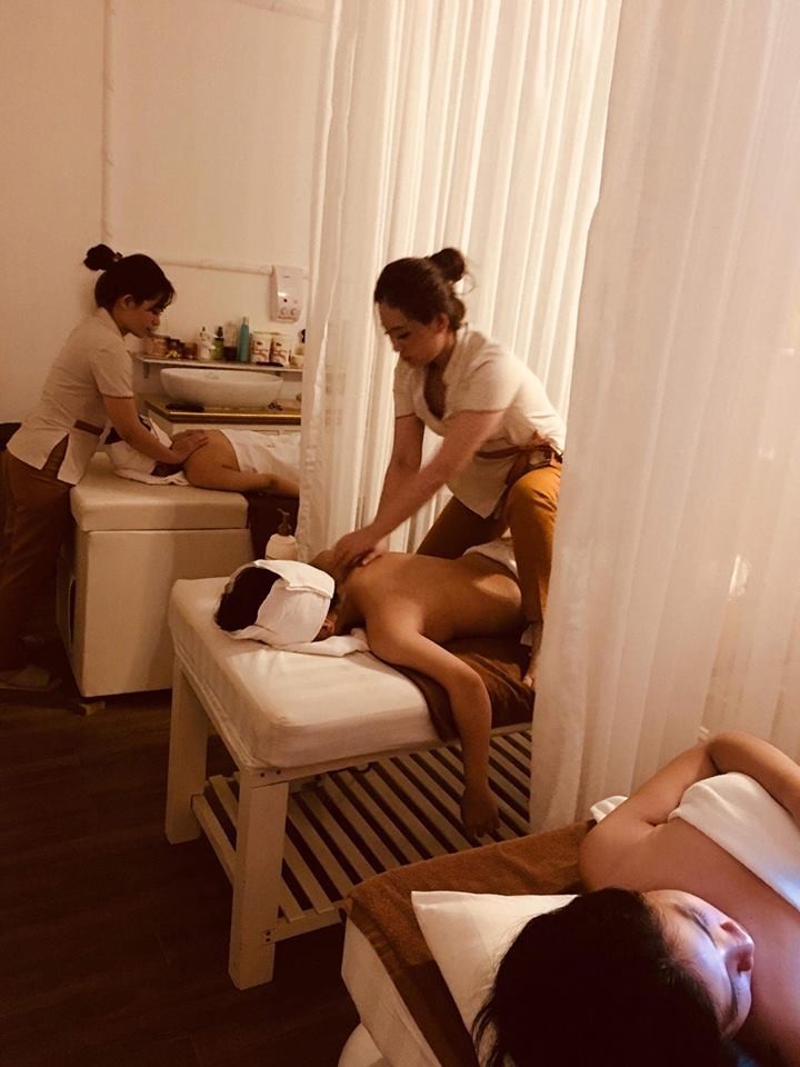 Quy trình tắm trắng phi thuyền 