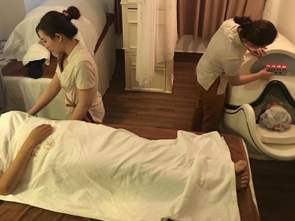 Tắm trắng phi thuyền review