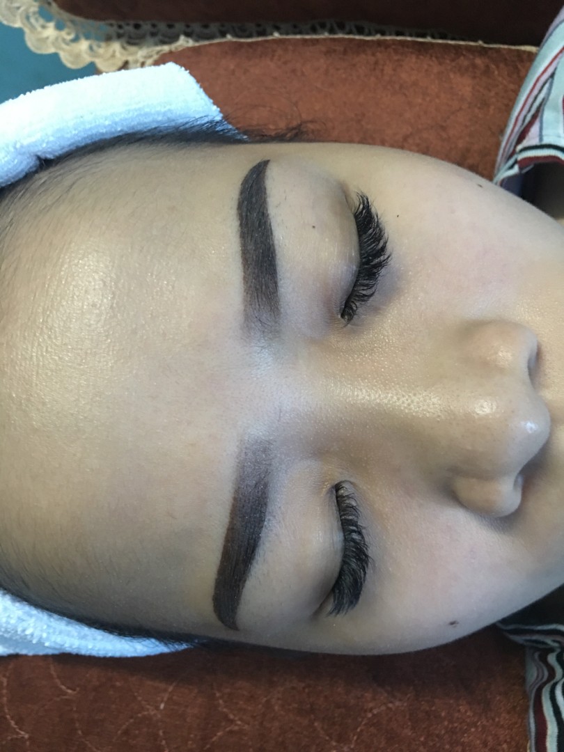 phun chân mày ngang giá bao nhiêu