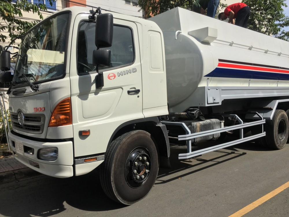 Những điều cần lưu ý khi sử dụng xe bồn chở xăng dầu