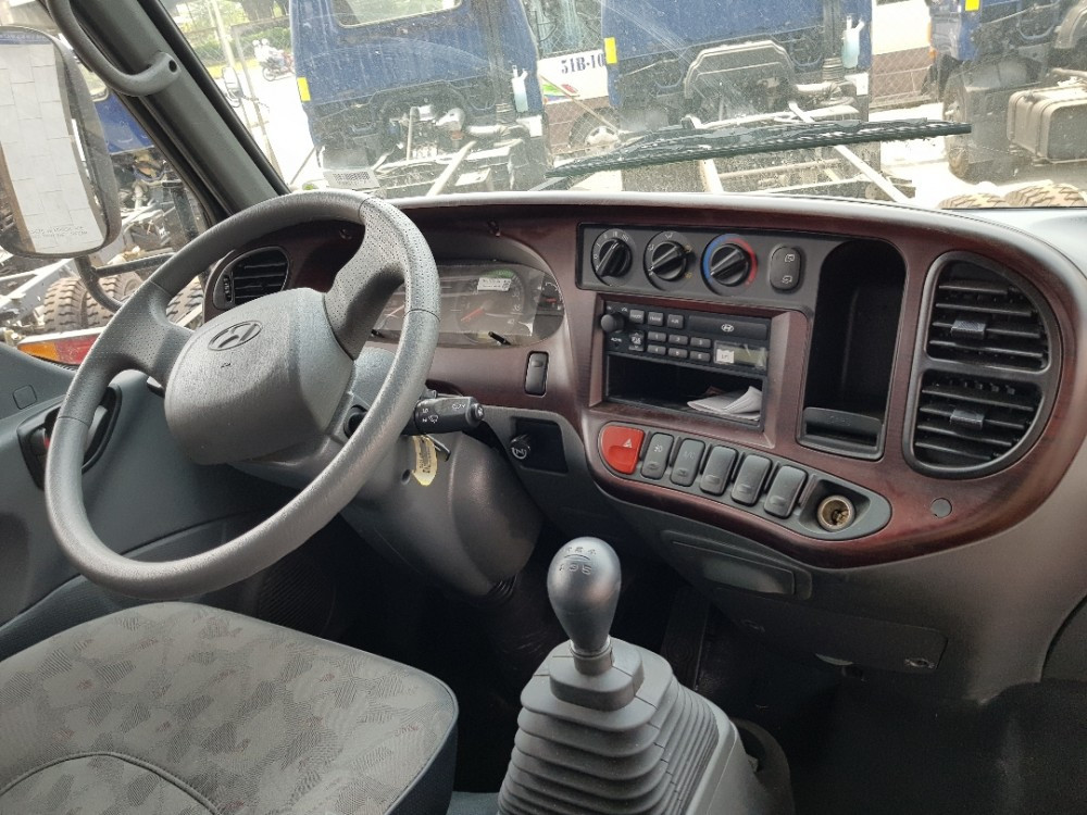 Nhận xét về nội thất xe tải Hyundai HD800