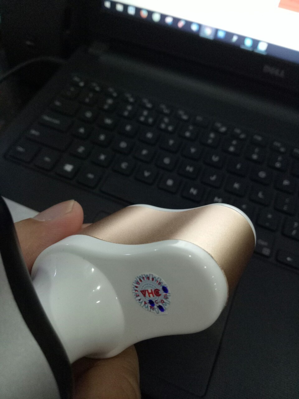 cốc sạc xe hơi Zadez ZCA-132