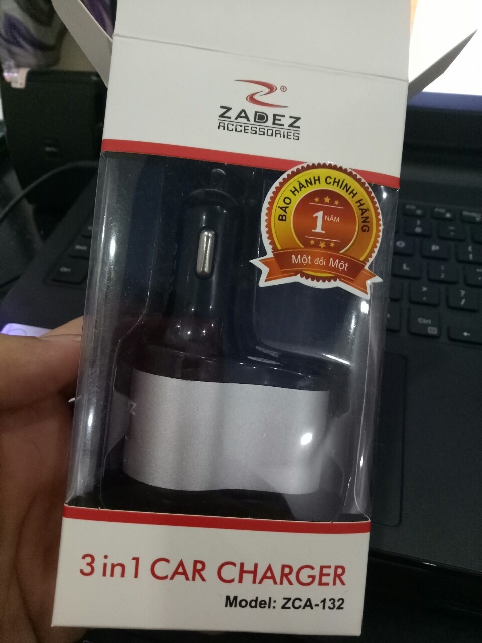 cốc sạc xe hơi Zadez ZCA-132