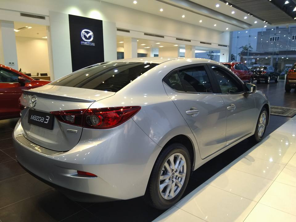 Những ưu điểm nổi trội của dòng xe Mazda 3(2)