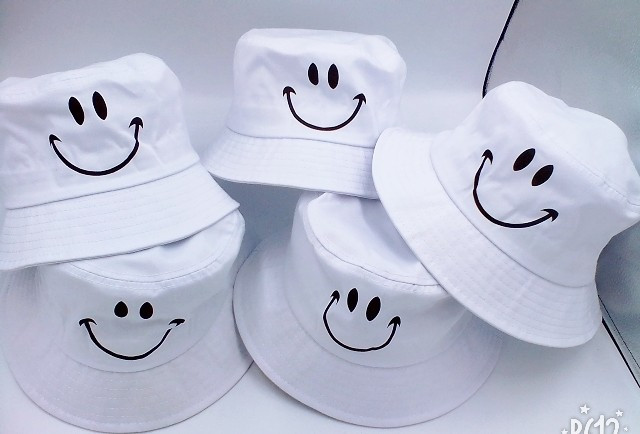Nón BUCKET HAT - phụ kiện thời trang danh cho mọi lứa tuổi