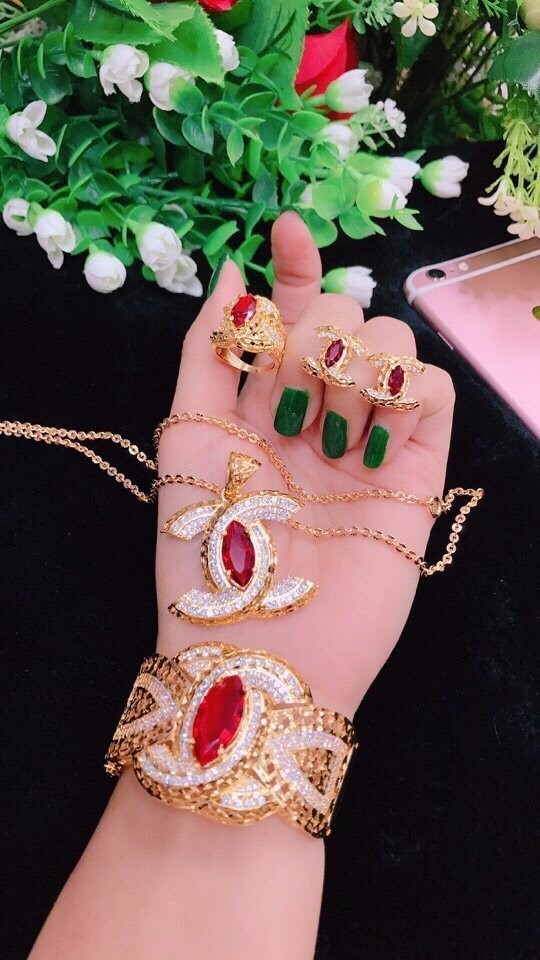 Một số kinh nghiệm khi chọn mua trang sức