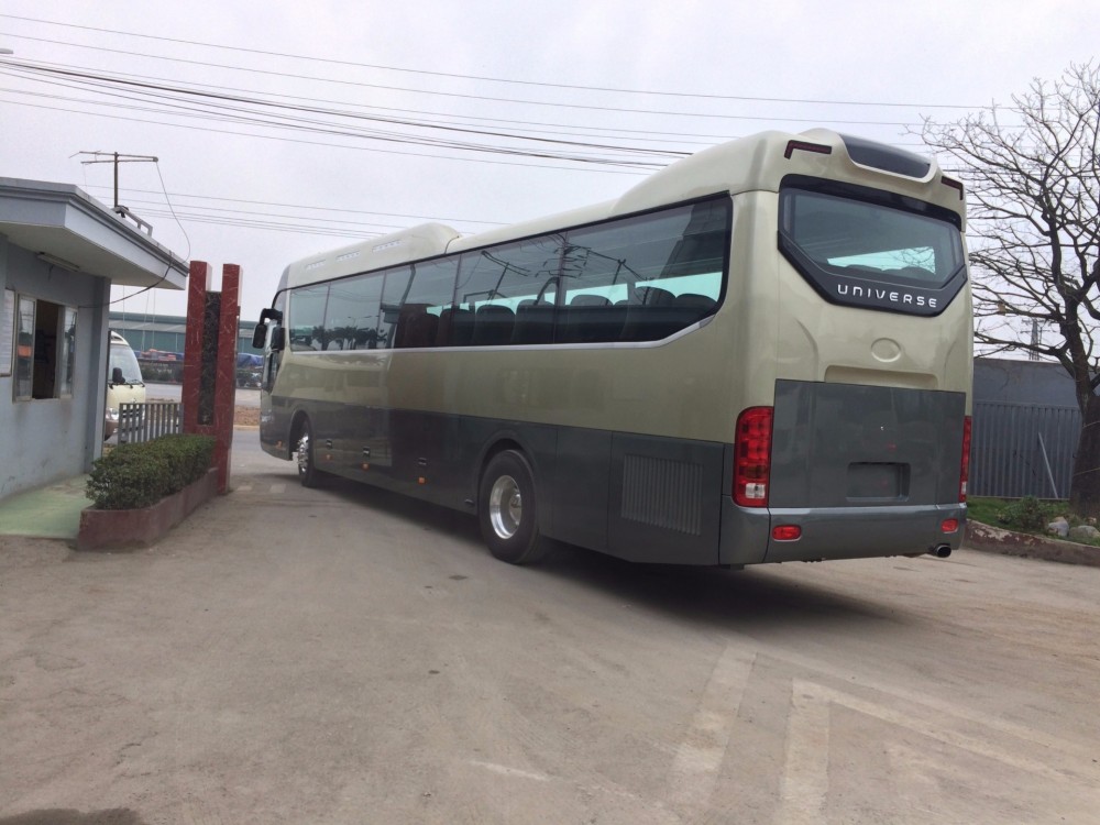 xe Auto Universe Noble Weichai 336