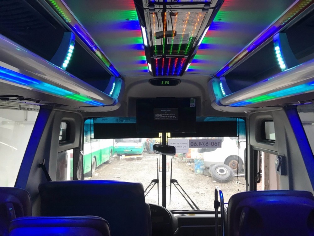 xe Auto Universe Noble Weichai 336
