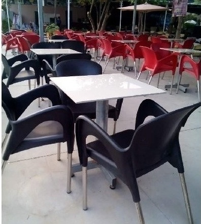 Nguyên tắc lựa chọn và bố trí bàn ghế quán cafe đẹp