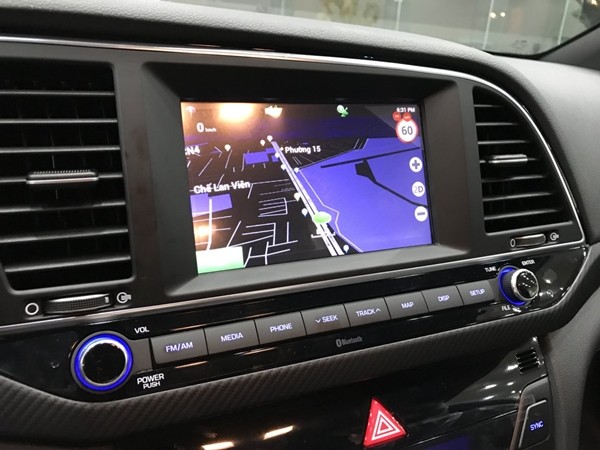 Đánh giá chi tiết Hyundai Elantra Sport 2018 vừa ra mắt