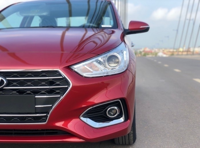 Giá xe Hyundai Accent 2018 lăn bánh