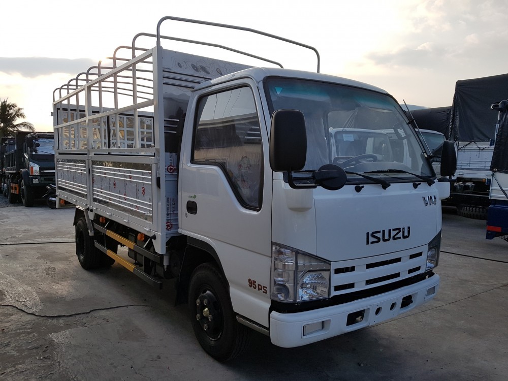 Đánh giá xe tải nhẹ ISUZU QHR650