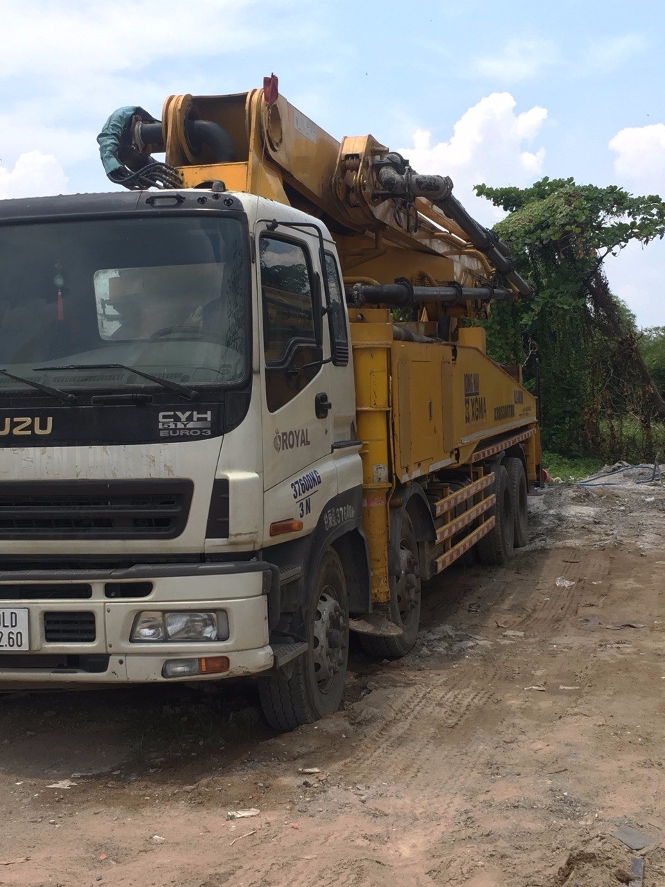 Tư vấn kinh nghiệm mua xe tải gắn cẩu 