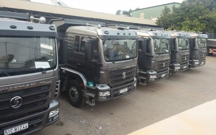 Rita Võ cung cấp xe Shacman ben 4 chân hổ trợ vay ngân hàng