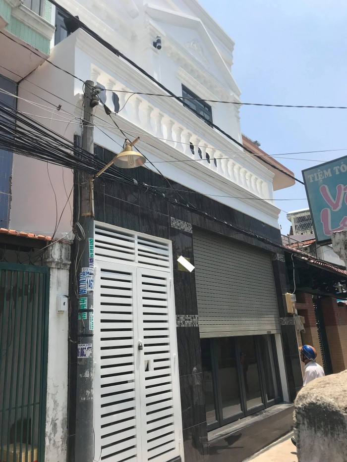 Mua nhà trong hẻm Huỳnh Tấn Phát - Những lưu ý cần phải biết khi mua nhà trong hẻm
