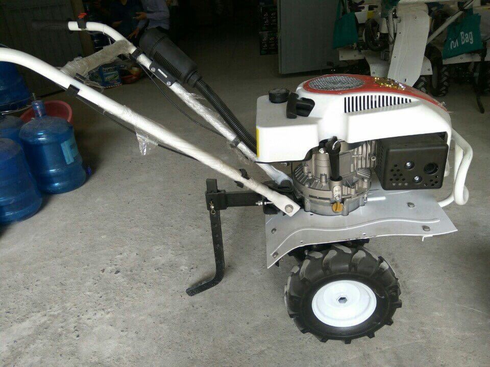 Giá máy làm đất đa năng trâu vàng(3)