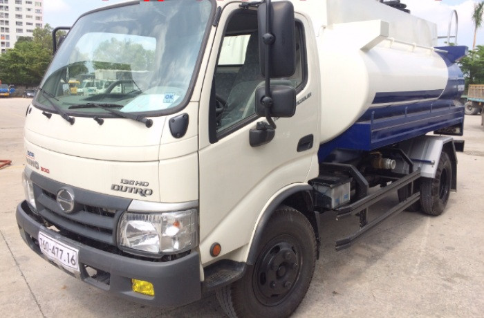 Có nên mua xe bồn chở xăng dầu Hino