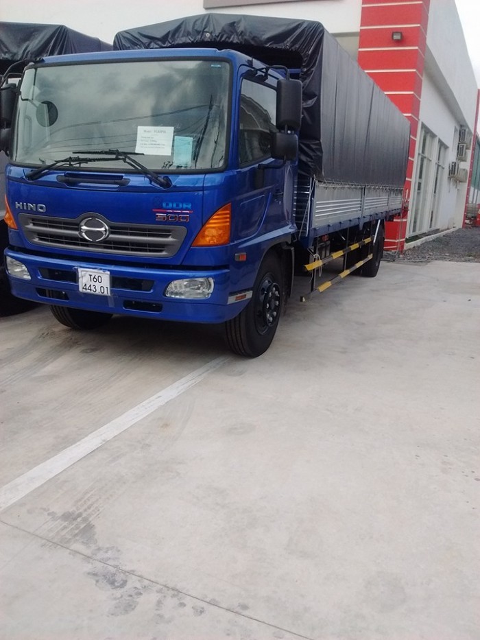 Đánh giá xe tải Hino Nhật Bản mui phủ bạt 6.4 tấn FC9JLSW
