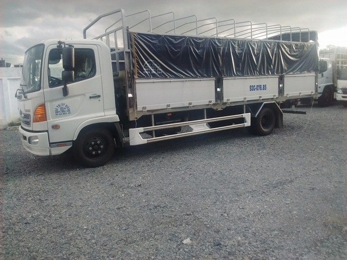 Đánh giá xe tải Hino Nhật Bản mui phủ bạt 6.4 tấn FC9JLSW