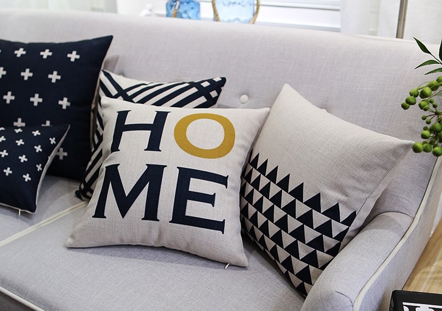 Gối tựa lưng Aura trang trí cùng sofa thêm phần sang trọng hiện đại(3)