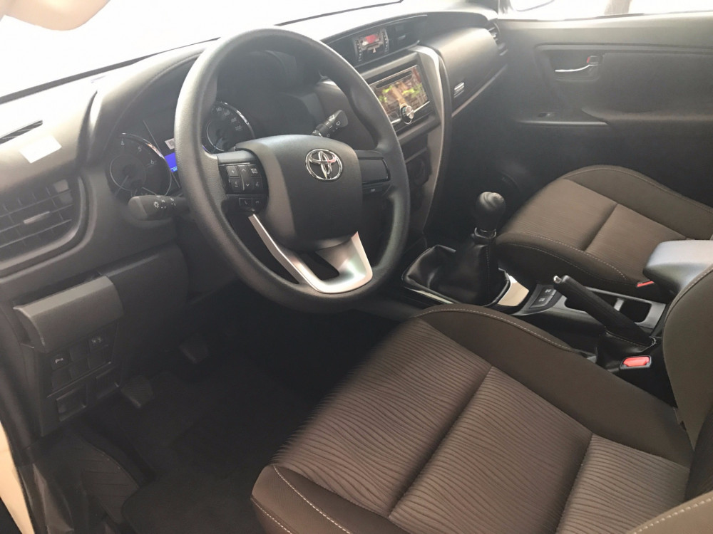 Đánh giá xe Toyota Fortuner 2018