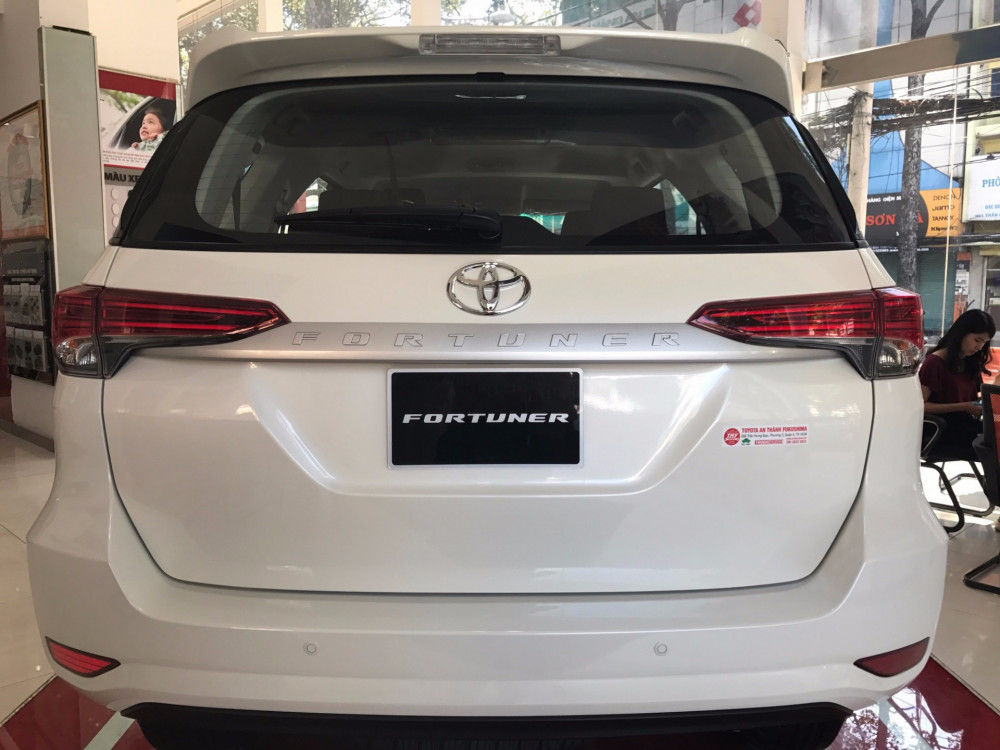 Báo giá xe Toyota Fortuner 2018