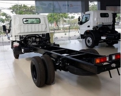 Xe Tải Fuso Canter 4.7 tấn Chassis