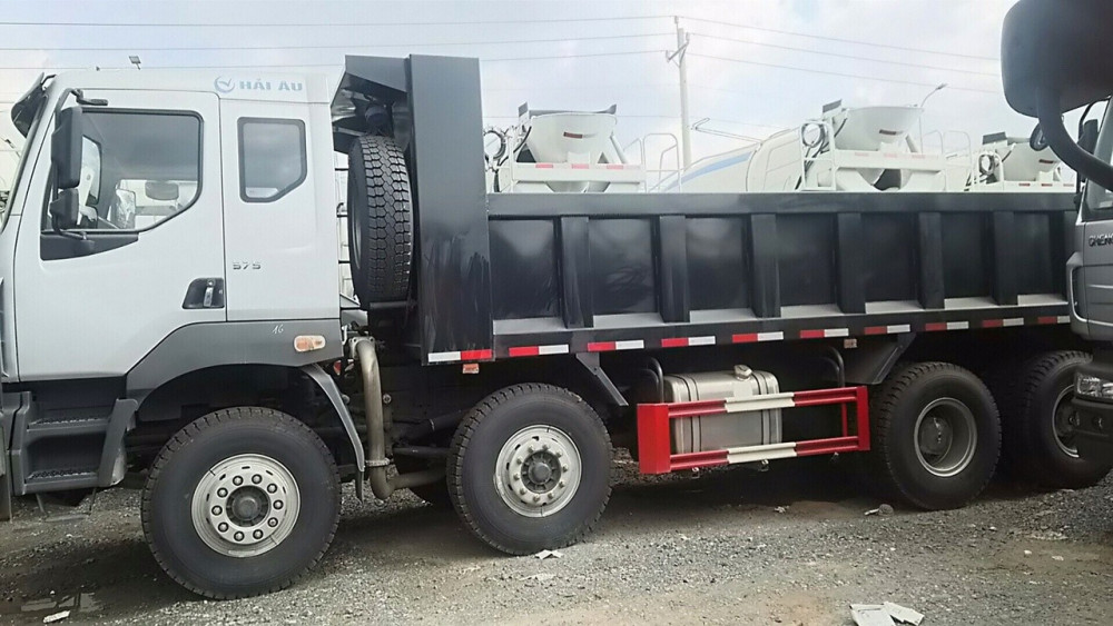 Đánh giá xe ben 4 chân Chenglong