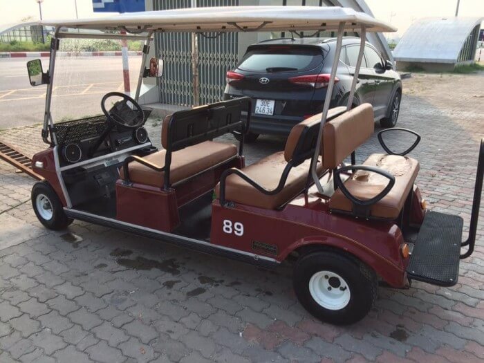Xe ô tô điện sân golf