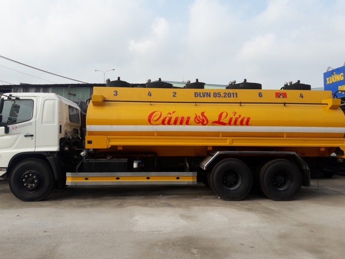 Giá xe tải Hino bồn xăng 19 khối(1)